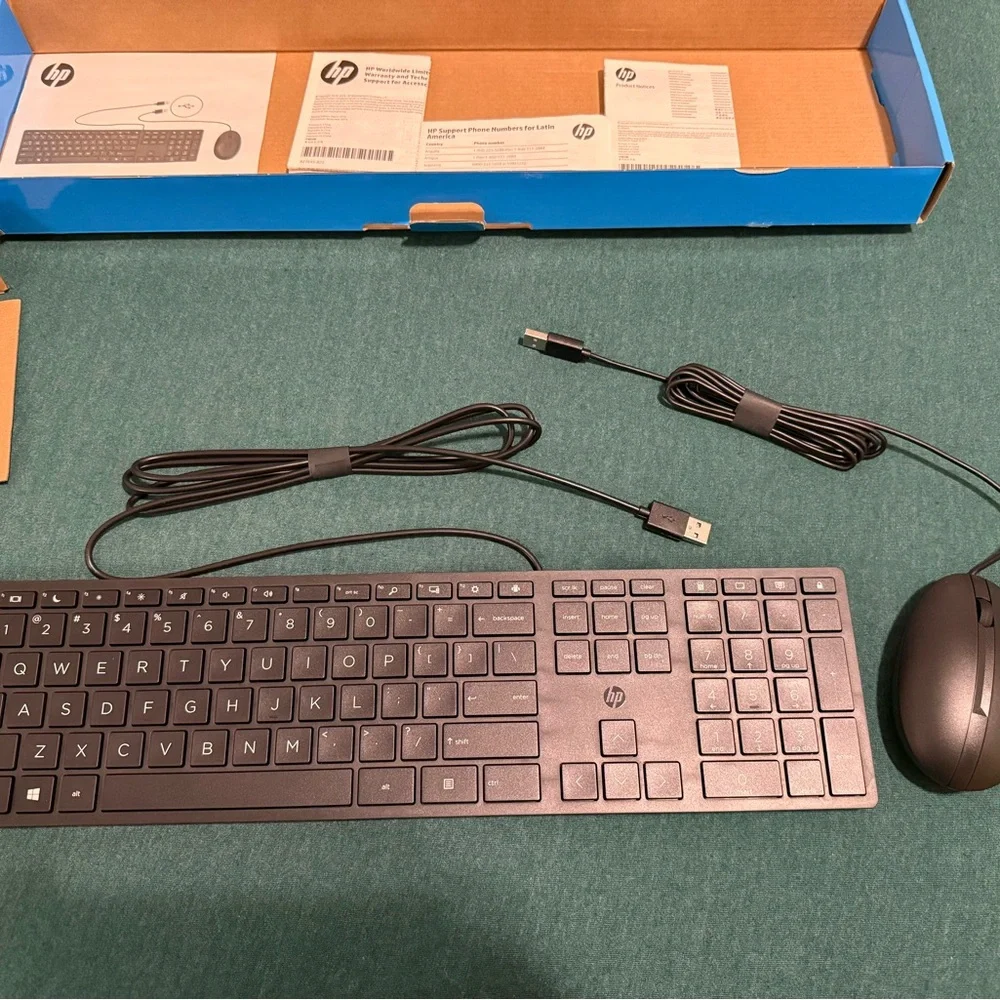 HP Wired Desktop 320MK Mouse and Keyboard Set